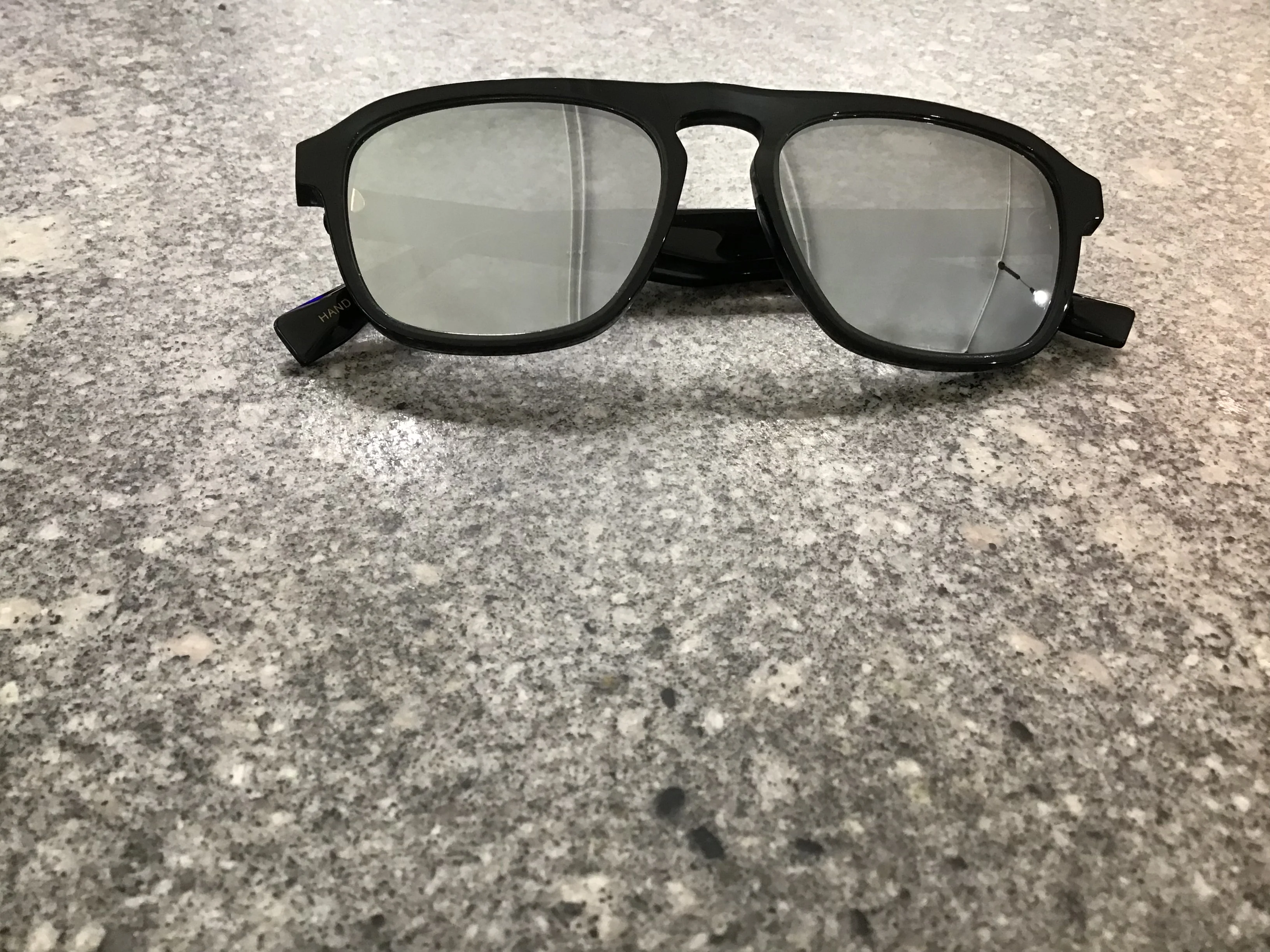 IONU VINTAGE SUNGLASSES